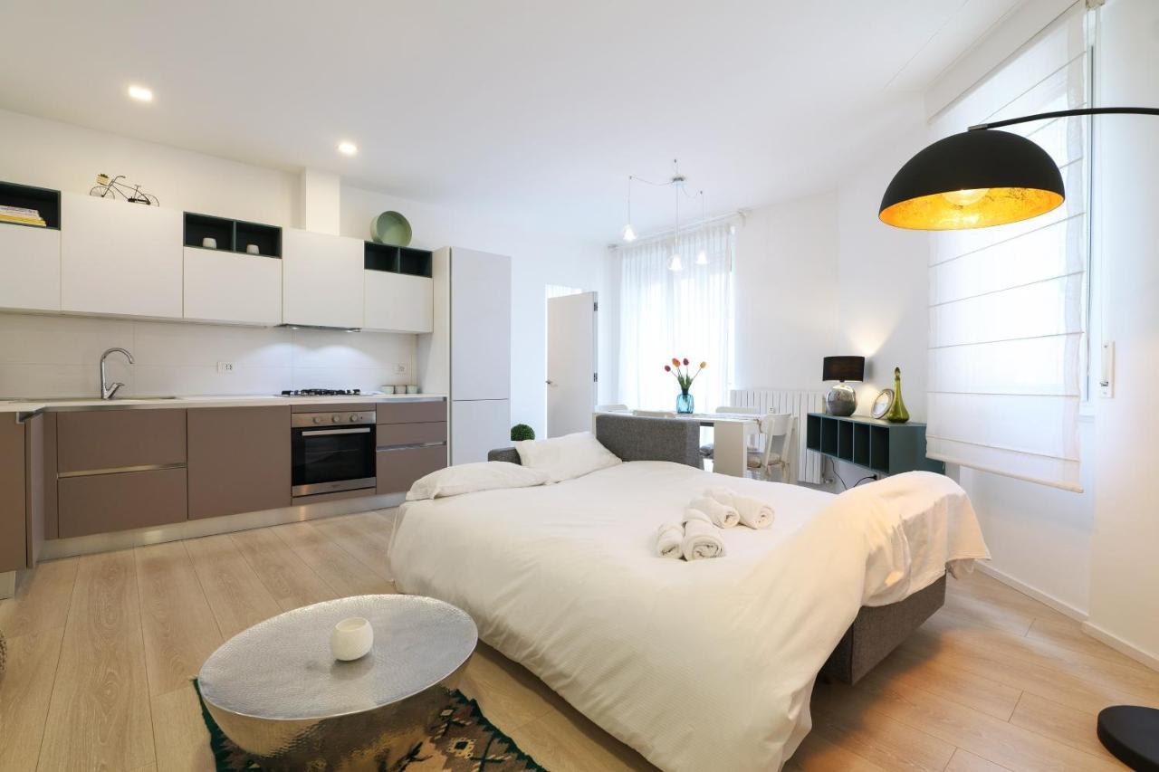 Apartament Primopiano - Savona Mediolan Zewnętrze zdjęcie