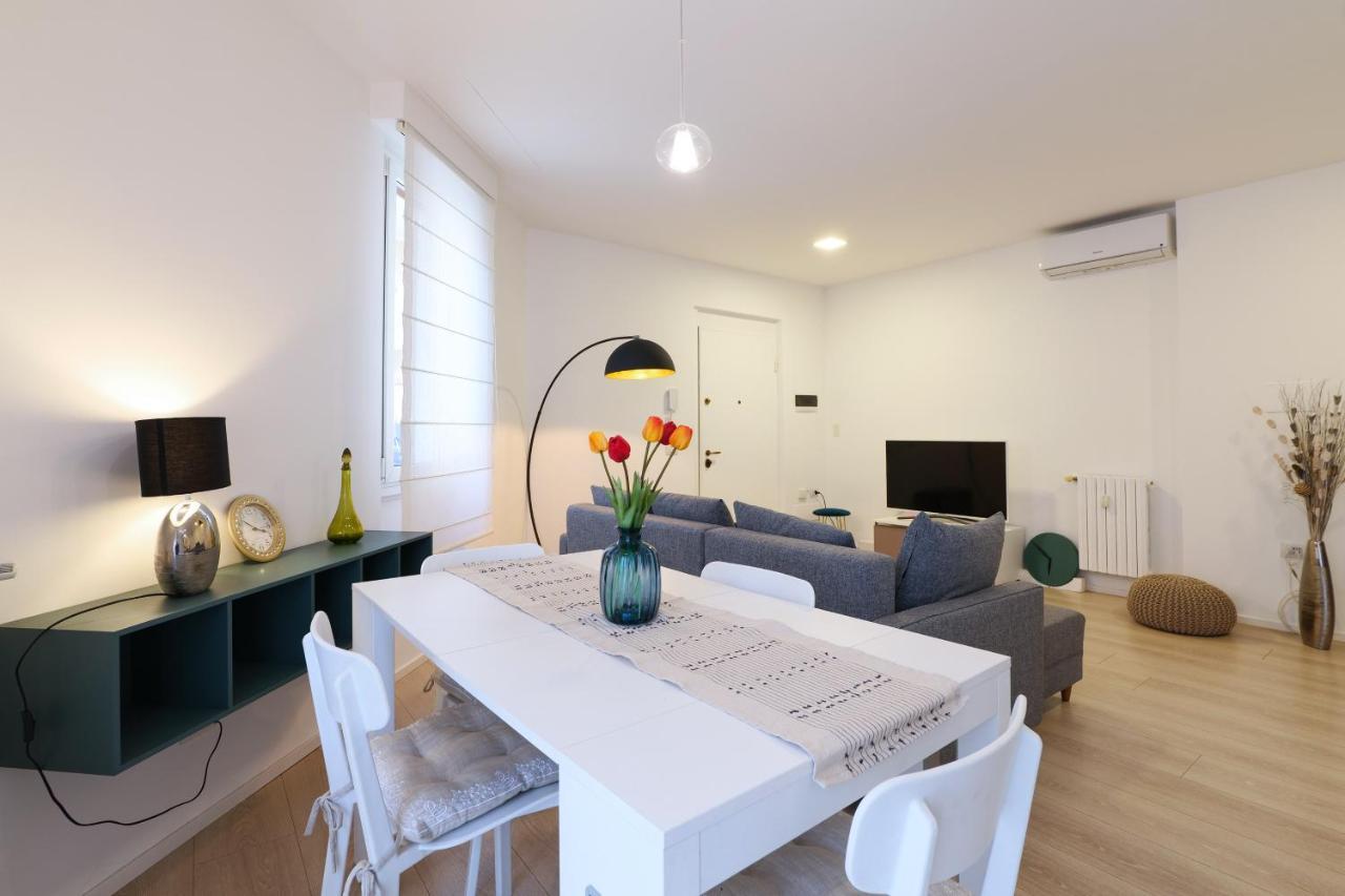 Apartament Primopiano - Savona Mediolan Zewnętrze zdjęcie